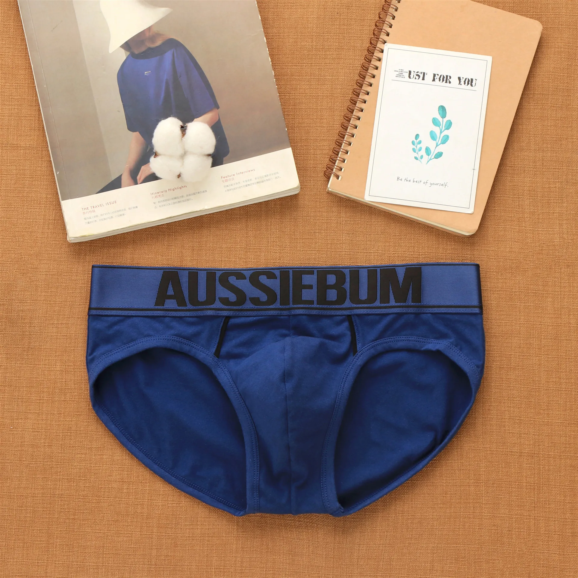 Aussiebum กางเกงในผู้ชาย, กางเกงในผ้าฝ้ายสีพื้นยกสะโพกระบายอากาศกางเกงในวัยรุ่นเซ็กซี่แฟชั่น