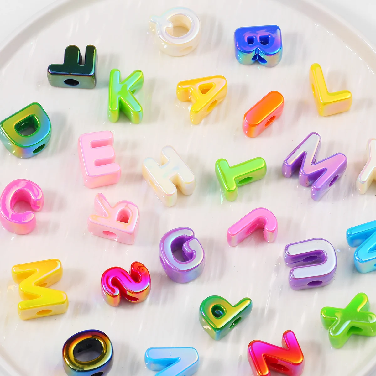 5/10/15 Stücke Zufällige Bunte 26 Buchstaben Acryl Spacer Lose Perlen Für Schmuck Machen Armbänder Telefon Kette DIY Zubehör