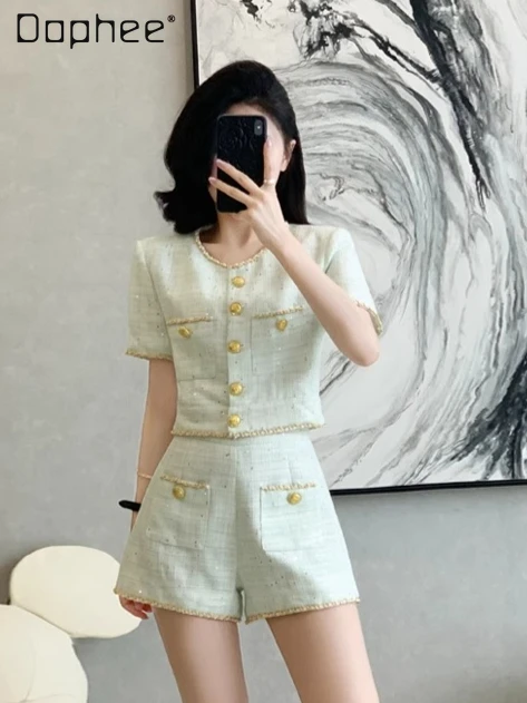 

Summer New Temperament Fashionable Tweed Suit Women High-end Splicing Color Round Neck Short-sleeved Top Shorts Two-piece Set