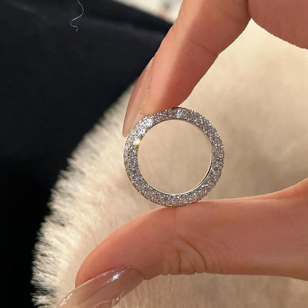 

New 2025 Top Quliaty Famous Hot Brand Luxury Diamond Ring Jewelry Fashion Party Rings For Women Round Zircon Pure 925 Sliver