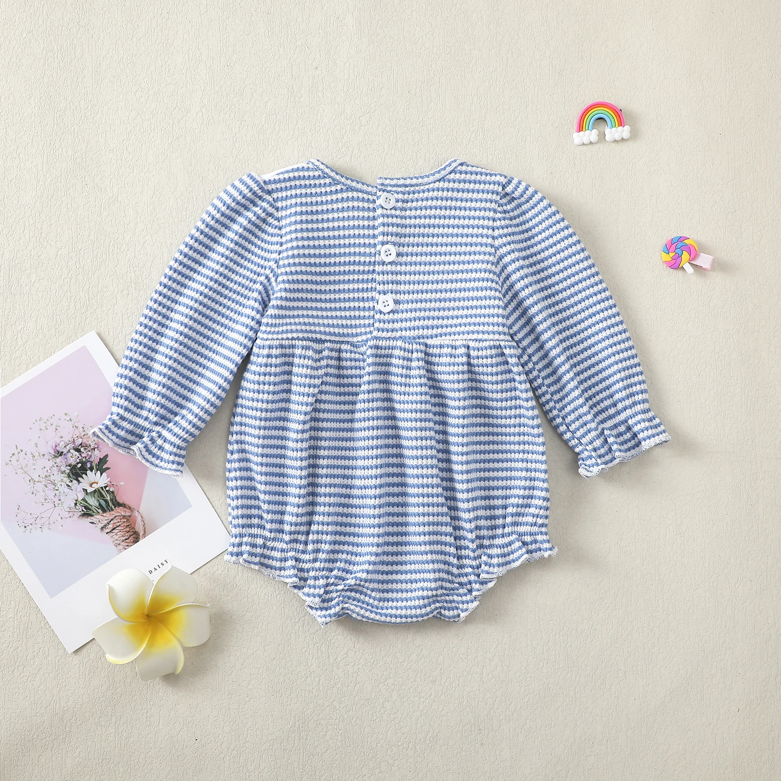 بدلة أطفال مخططة لطيفة بأكمام طويلة على شكل مثلث ملابس أطفال مريحة وناعمة للأطفال