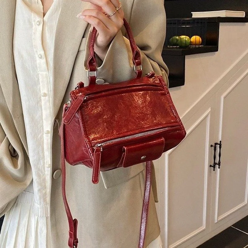 

Luxury Brand Fashionable Leather Women's Shoulder Bag Elegant Famous Paris Designer Classic Vintage Daily Bag