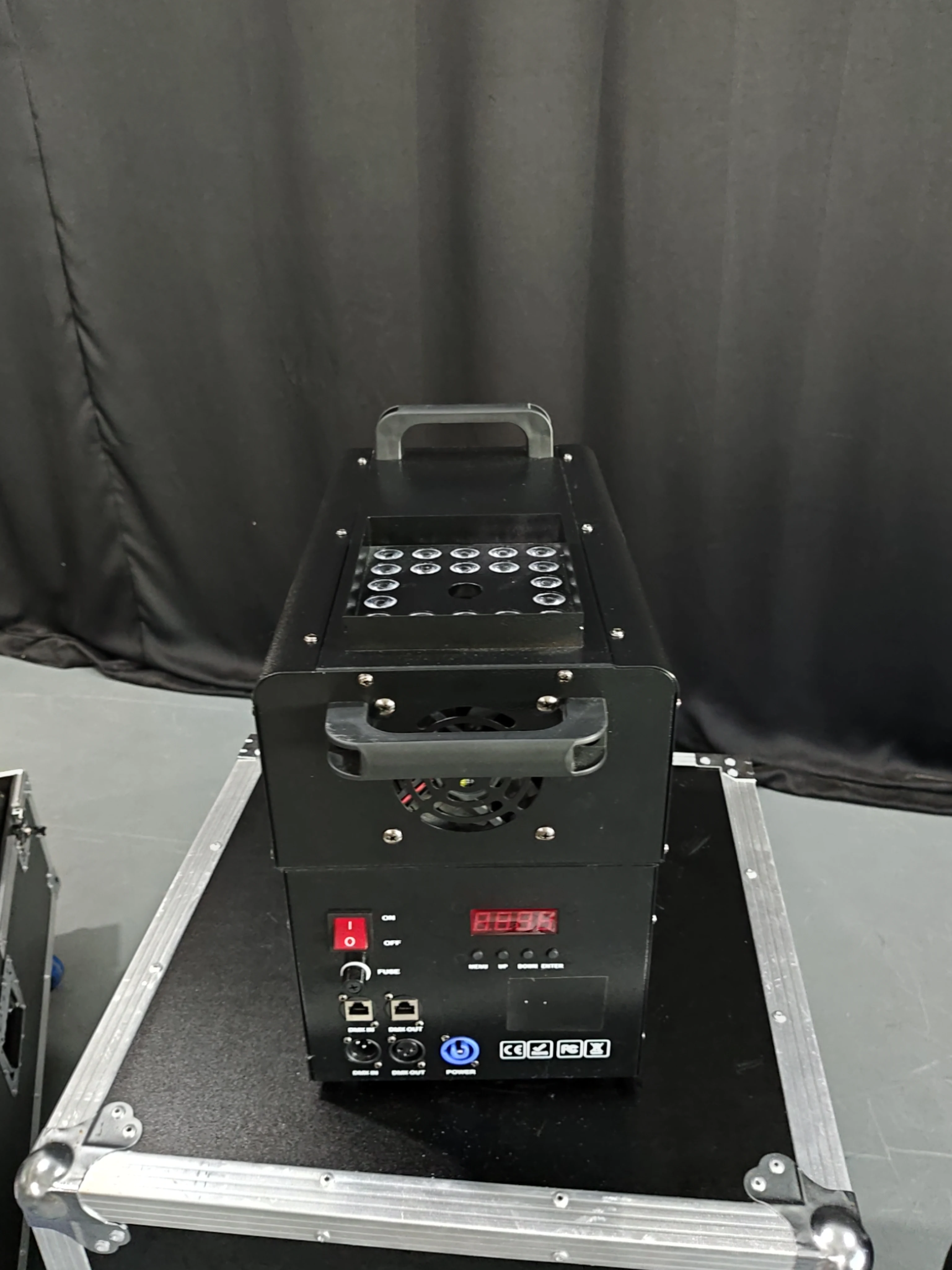1500W LED RGB Iron Smoke Spray Fog Machine with 6-CH DMX512 Remote Control for Party Wedding Events 1-Year Warranty