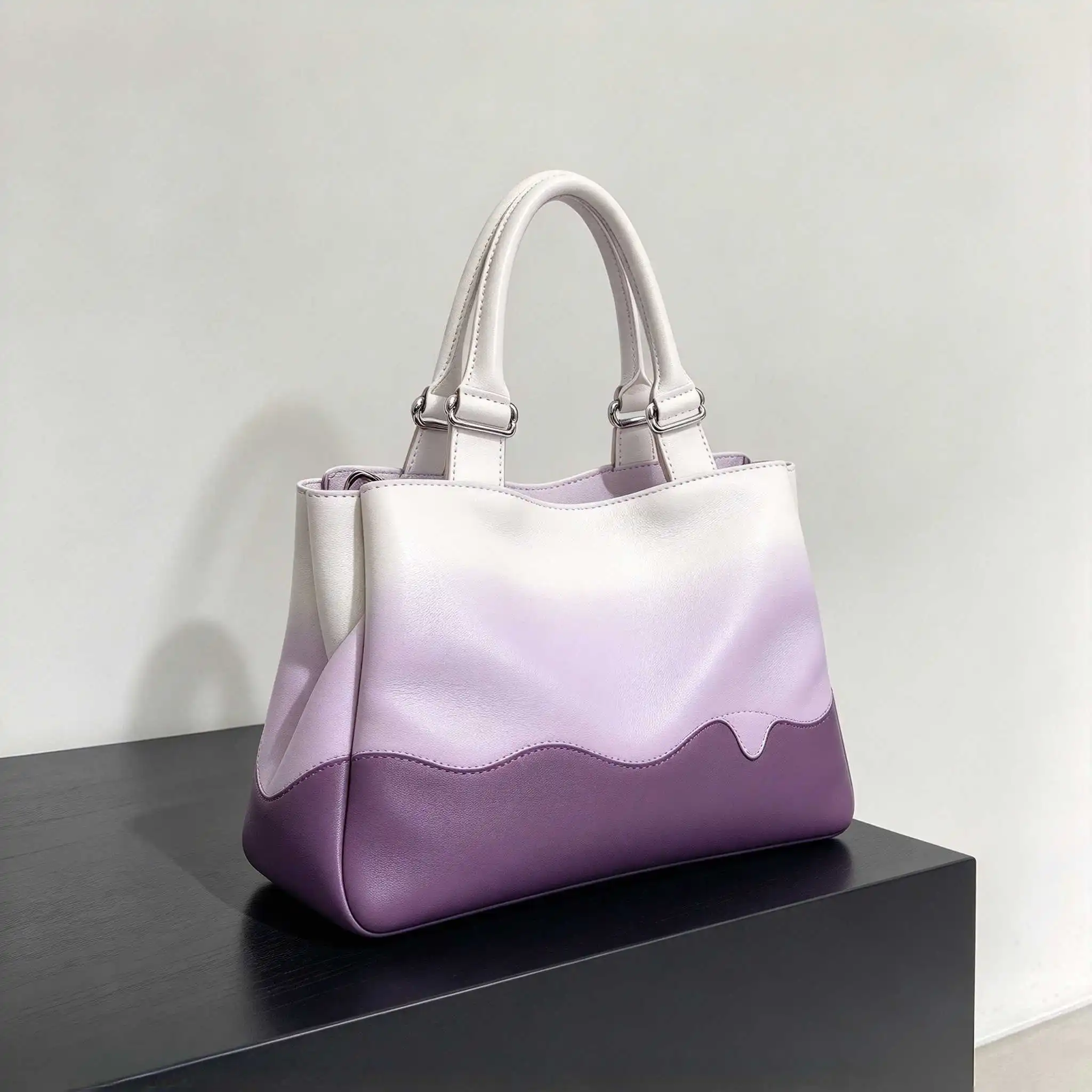 2026 High Quality Women Luxury Purple Gradient Handbag Fashion Forward Elegant Design Large Capacity Practical Office Tote Bag