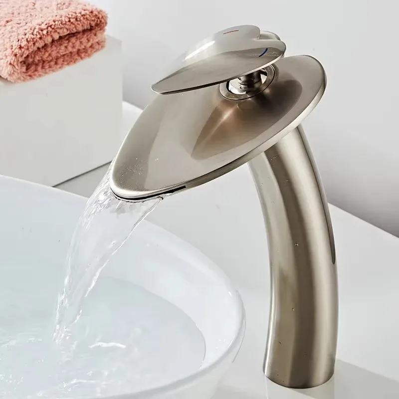 Creative Waterfall Basin Faucet Cold and Hot Water Mixer Sink Faucet Bathroom Wash Basin Taps Deck Mounted Torneira Banheiro