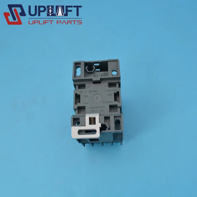 Contacteur magnétique AC industriel UPlift LC1N2510F5N pour ascenseur métallique avec 1 contact auxiliaire NO