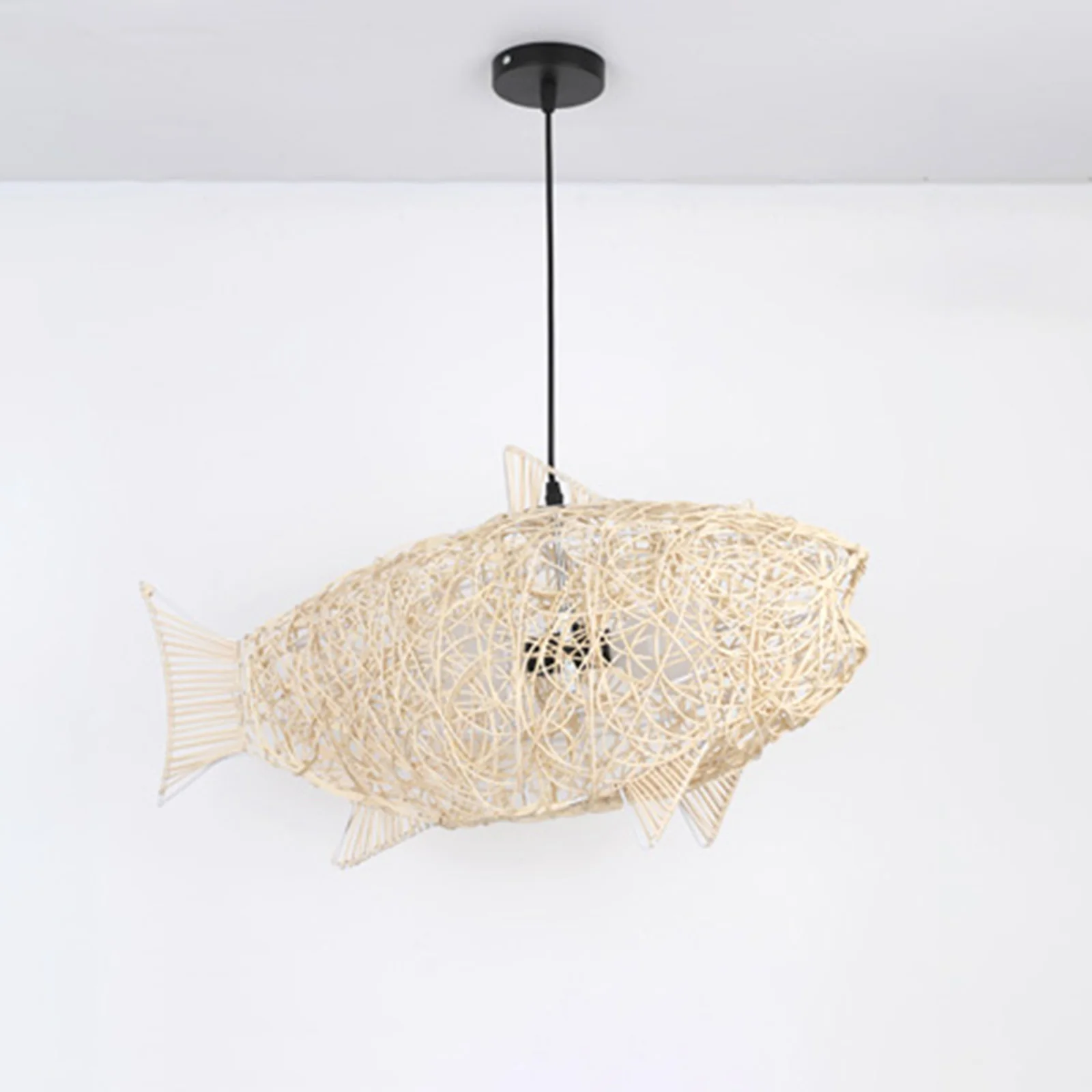 Fish Shaped Lantern Woven Rattan Pendant Light Natural Wicker Ceiling Hanging Bamboo Fish-Shaped Lampshade Retro Fish Lampshade