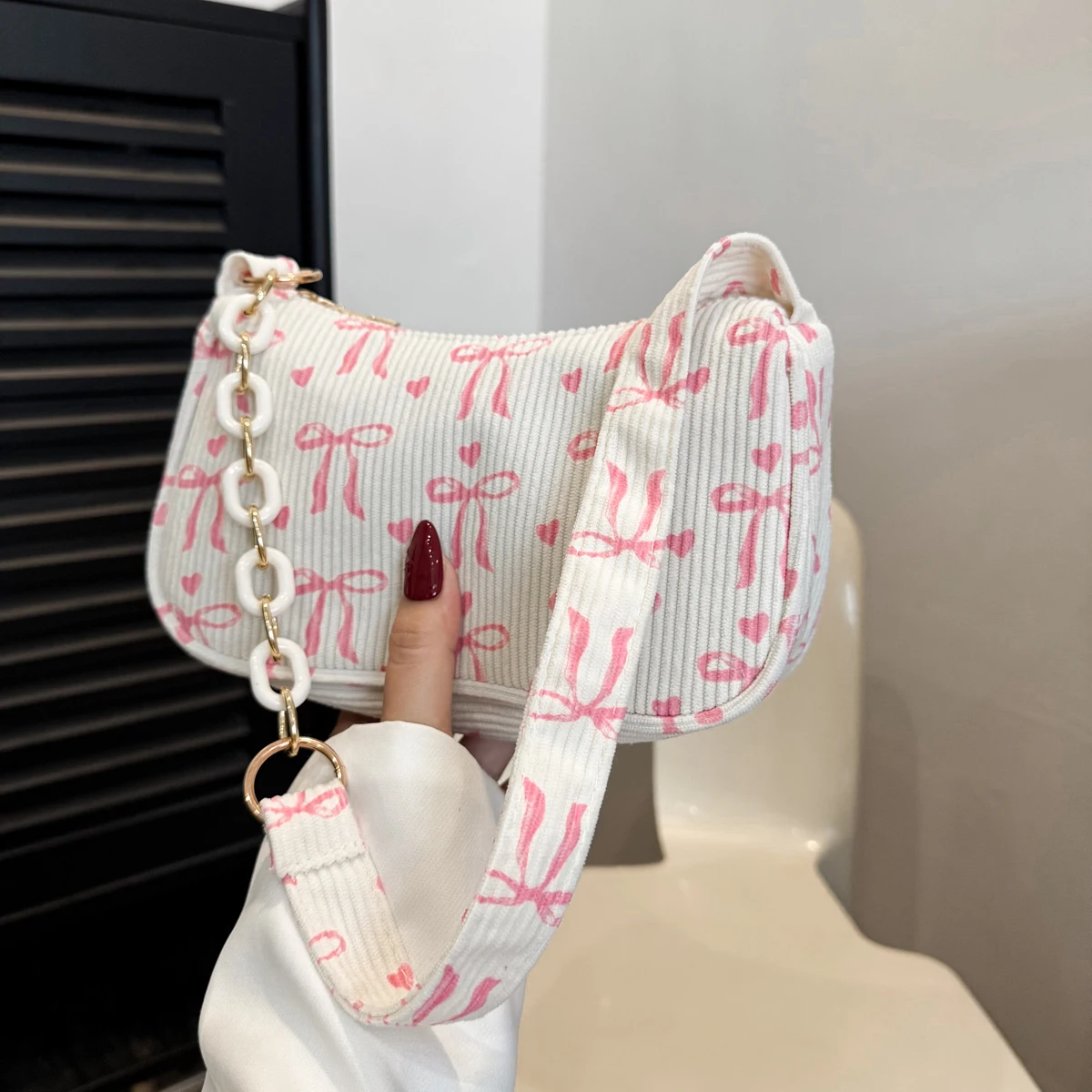 New Korean-Style Bow-Shaped Heart Light Cotton Fabric Crossbody Bag for Women, Fashionable Chain Strap, Single Shoulder Bag