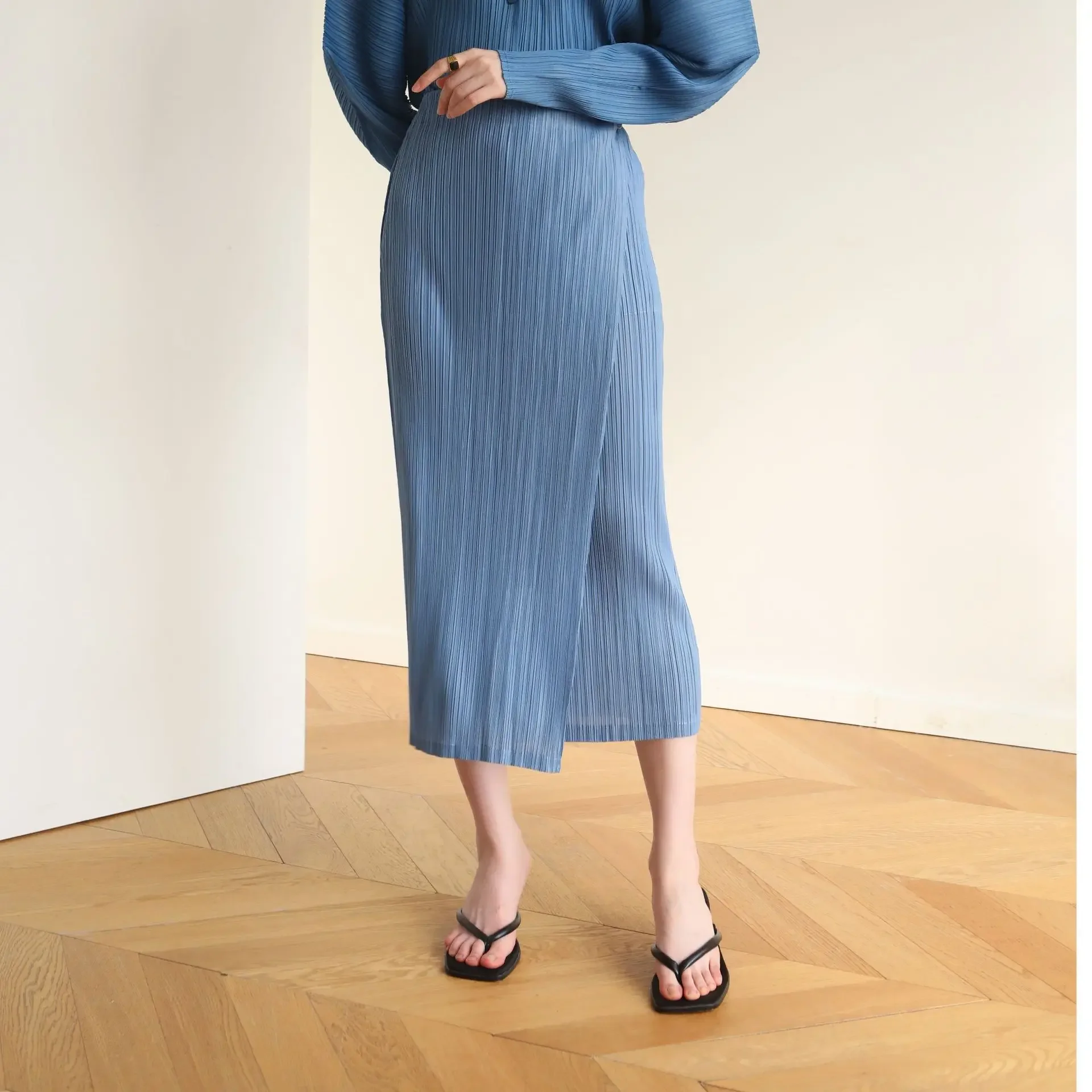 Pleated Fashion Temperament Versatile Commuter Comfortable Fashion Casual Straight Solid Women's Half Skirt 2024 Summer New