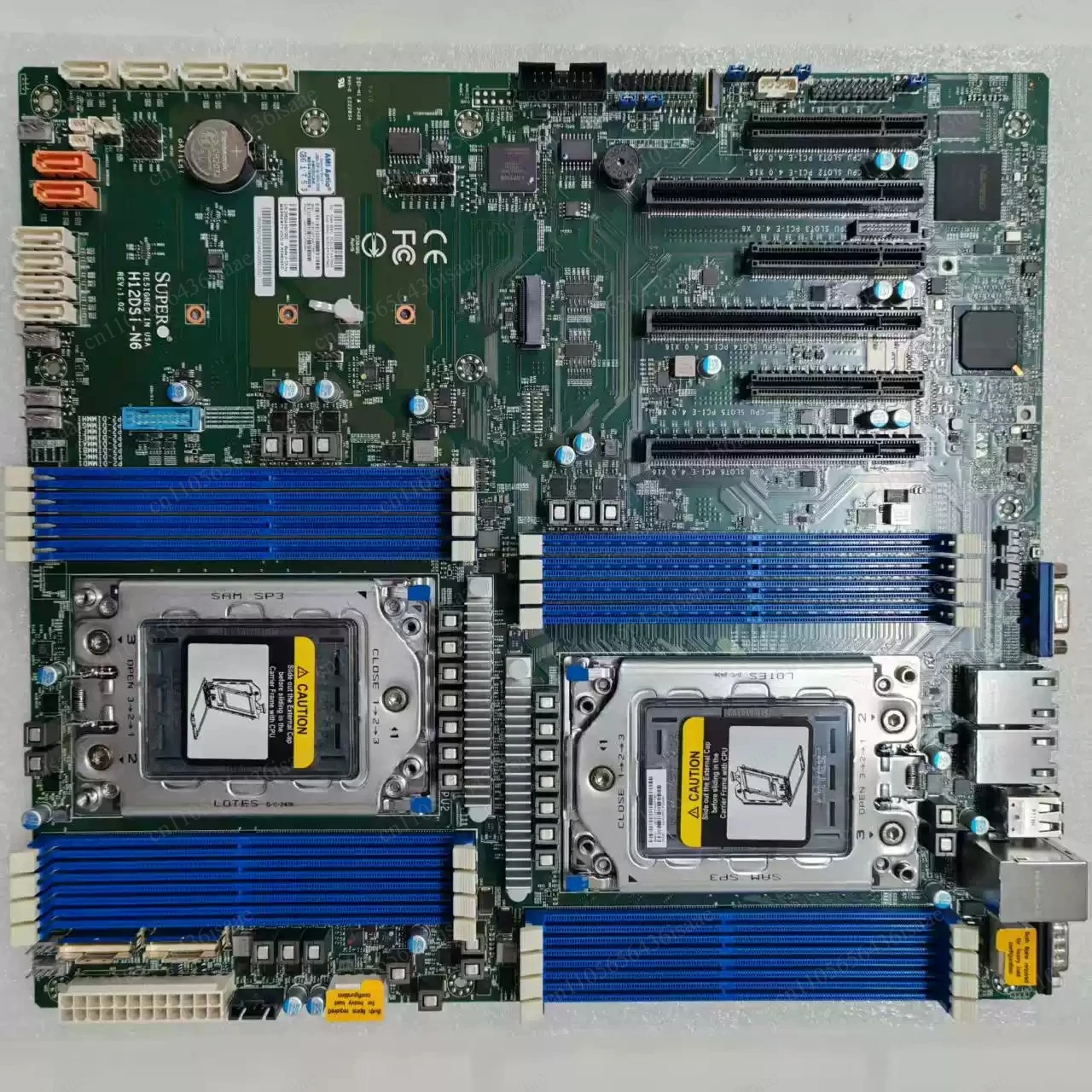 Carte mère de serveur H12DSI‑N - Dual Socket Sp3 Epyc Motherboard avis et prix