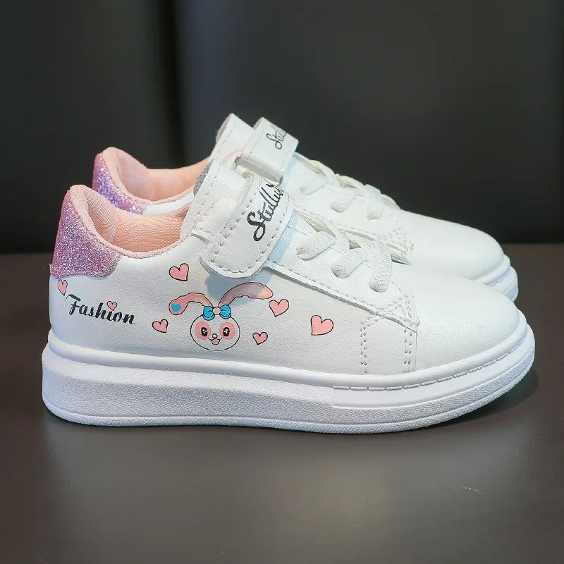 Scarpe da ginnastica bianche con stampa di cartoni animati per ragazze primavera autunno scarpe da Skate sportive antiscivolo per bambini suole