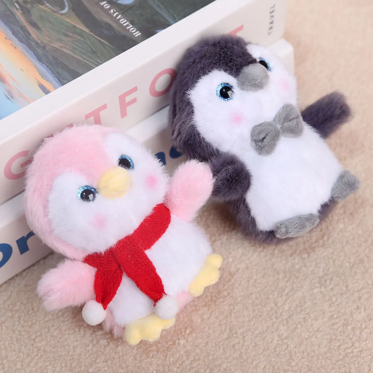 الكرتون أنيمي أفخم دمية قلادة البطريق المفاتيح لطيف محاكاة لينة أفخم محشوة الحيوان على ظهره الديكور لطيف هدية