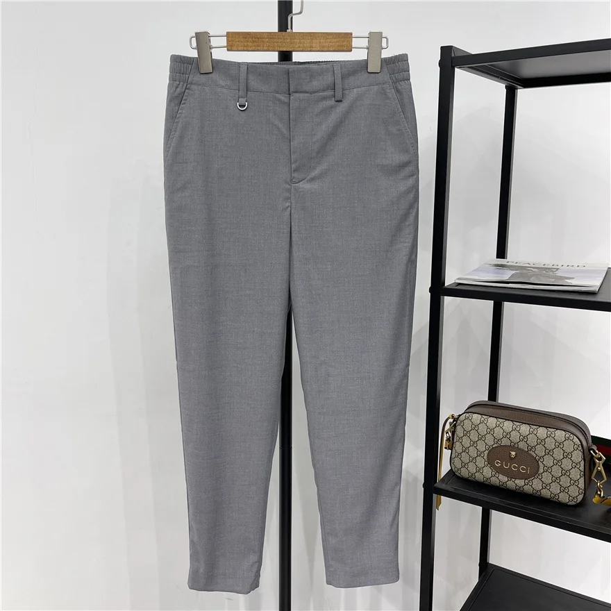 

Men's Slim Fit Anti-Wrinkle Elastic Waist Thin Summer Casual Pants ey Nine-Piece Loose Straight Leg Breathable Faion Ci...