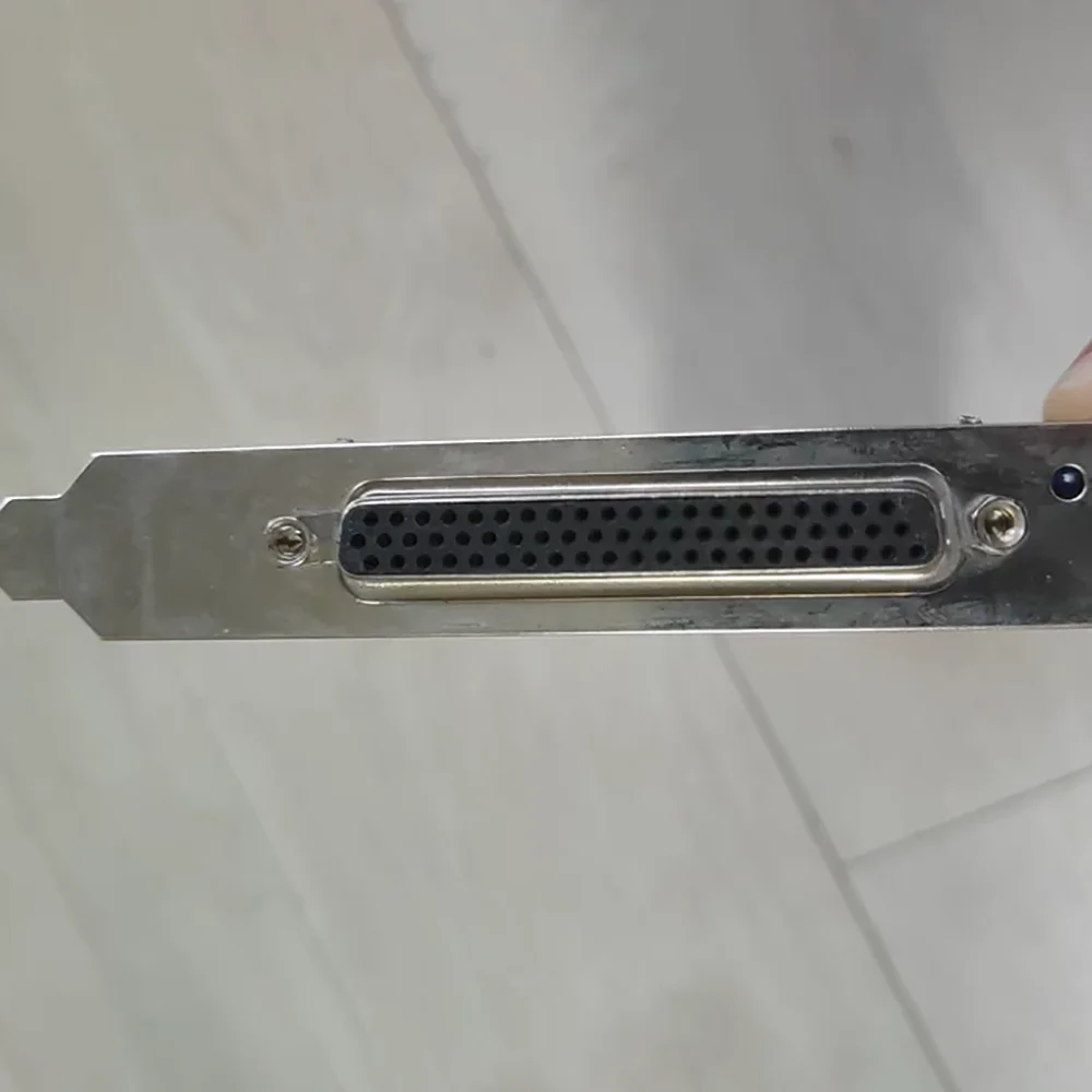 Tarjeta de sonido de audio LCM440v2