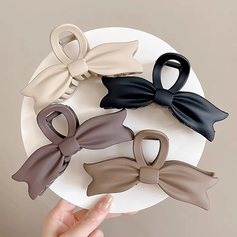 Matte Non-slip Black Bowknot Hair Claws Strong Clip Ladies Girls Hair Claws Suitable For Thin Hair And Thick Hair Woman Popular