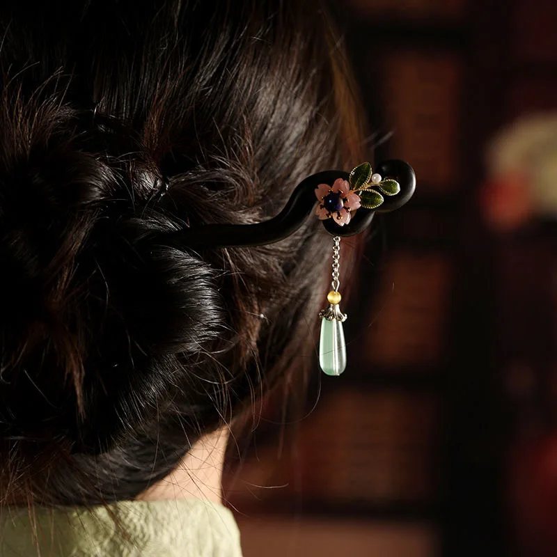 Elegant Black Ebony Wood Hairpin Handcrafted Vintage Style Hair Accessories for Women Traditional Chinese Hair Stick