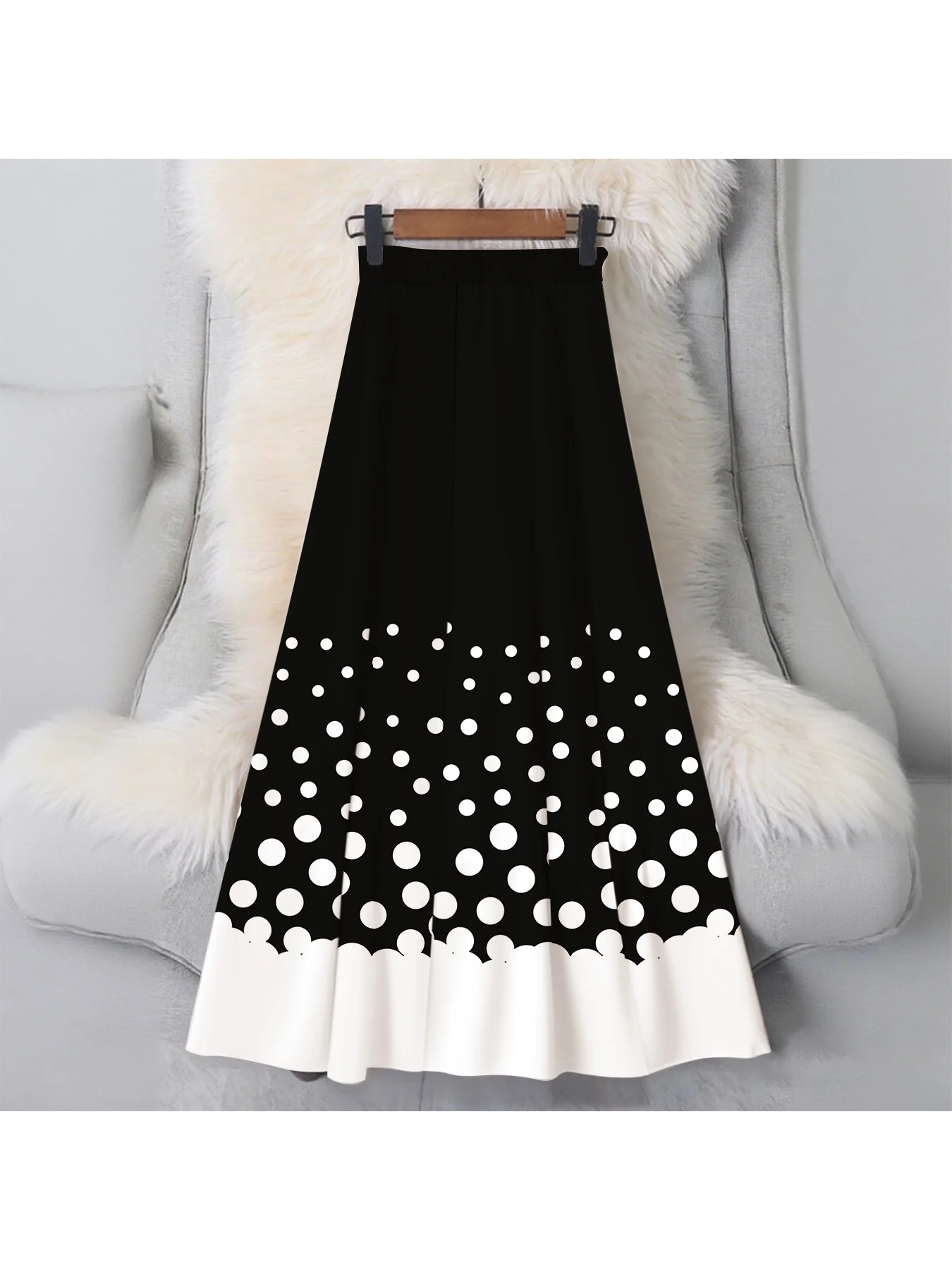 

Printed Design Four Seasons Black and White Polka Dot Casual Style Half Skirt