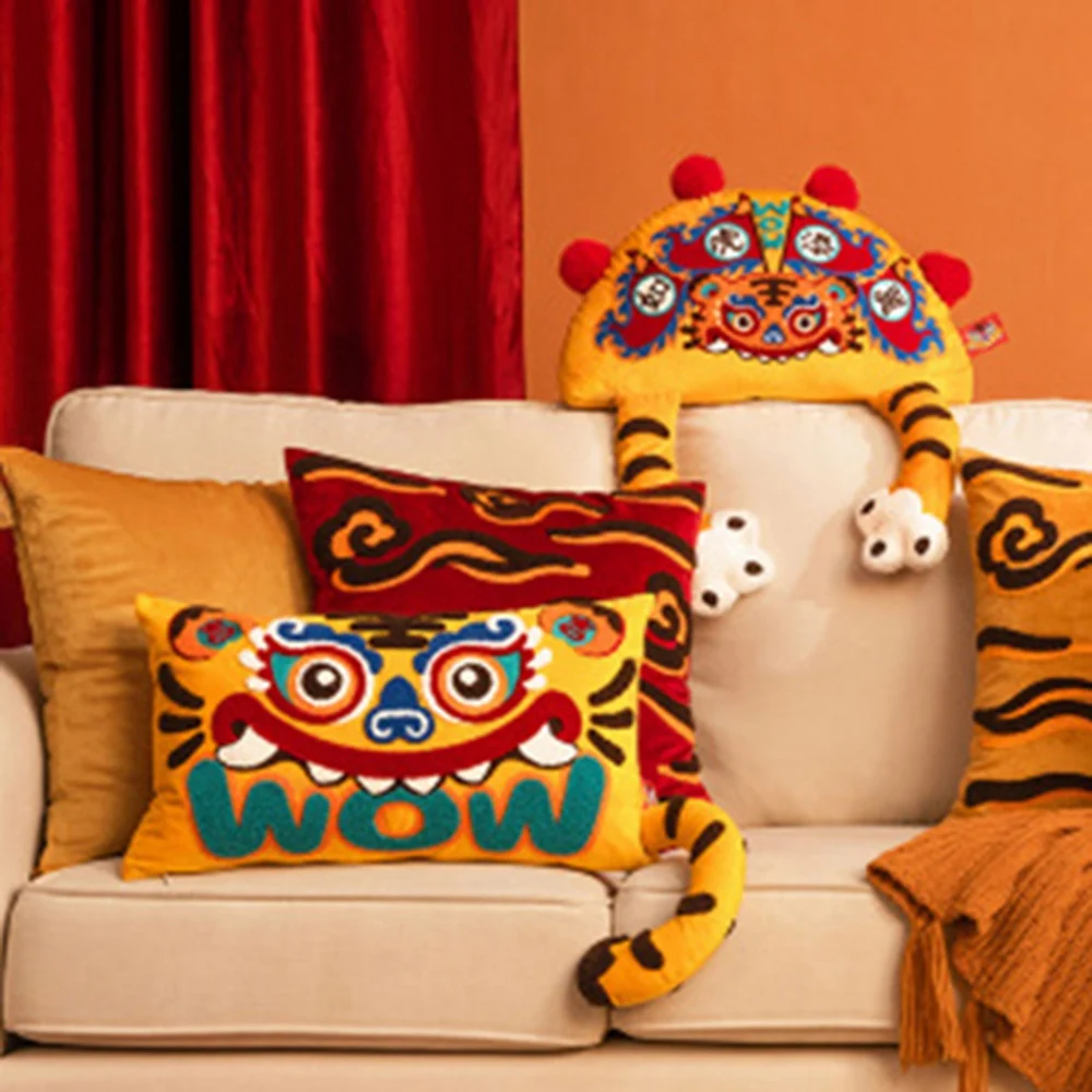 WCS-Tiger Pillow New Year Gift Of The Year Of The Tiger Zodiac Year Living Room Sofa New Chinese Pillow 5
