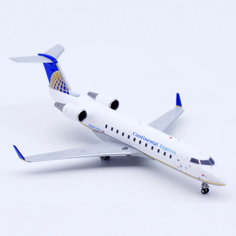 XX2653 Alloy Collectible Plane Gift JC Wings 1:200 Continental Express Bombardier CRJ-200ER Diecast Aircraft Jet Model N667BR