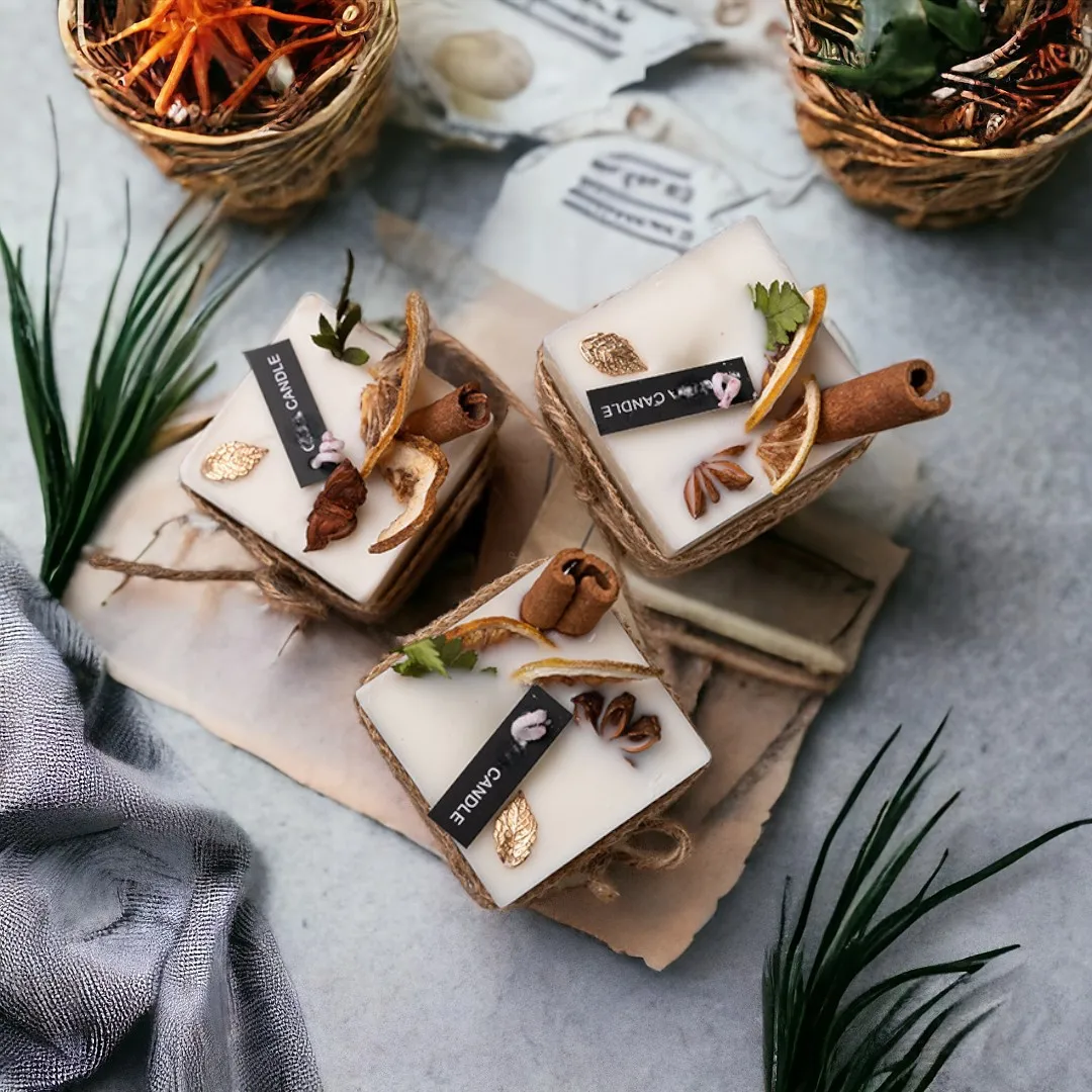 Retro dried flower plant essential oil smokeless soybean wax aromatherapy candle fragrance companion gift wholesale annual meeti