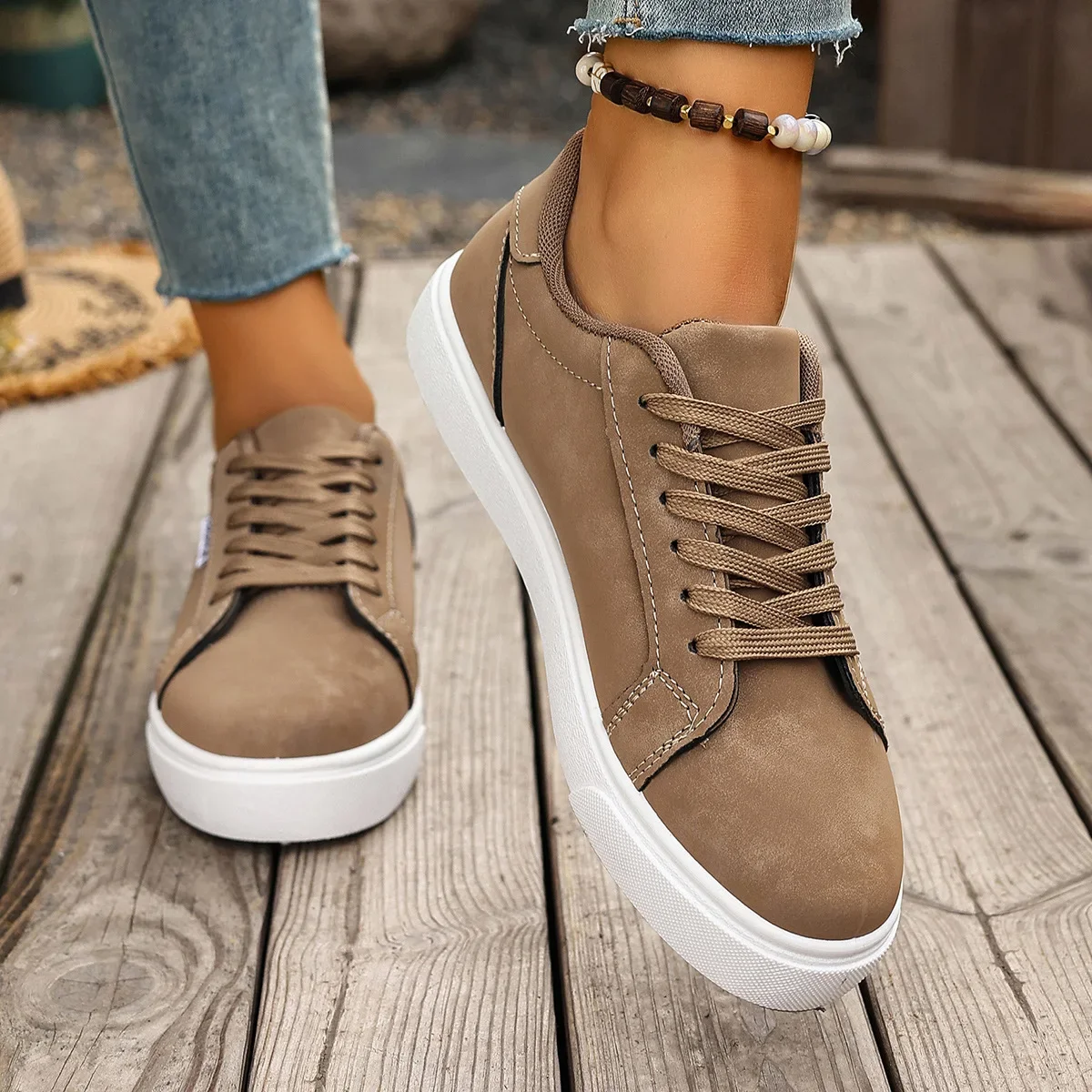 2026 Neue Modische Damen Schnürschuhe Vulkanisierte Schuhe Flache Dicke Sohle Casual Sneakers für Studenten Outdoor-Sport Wandern – Detail 8