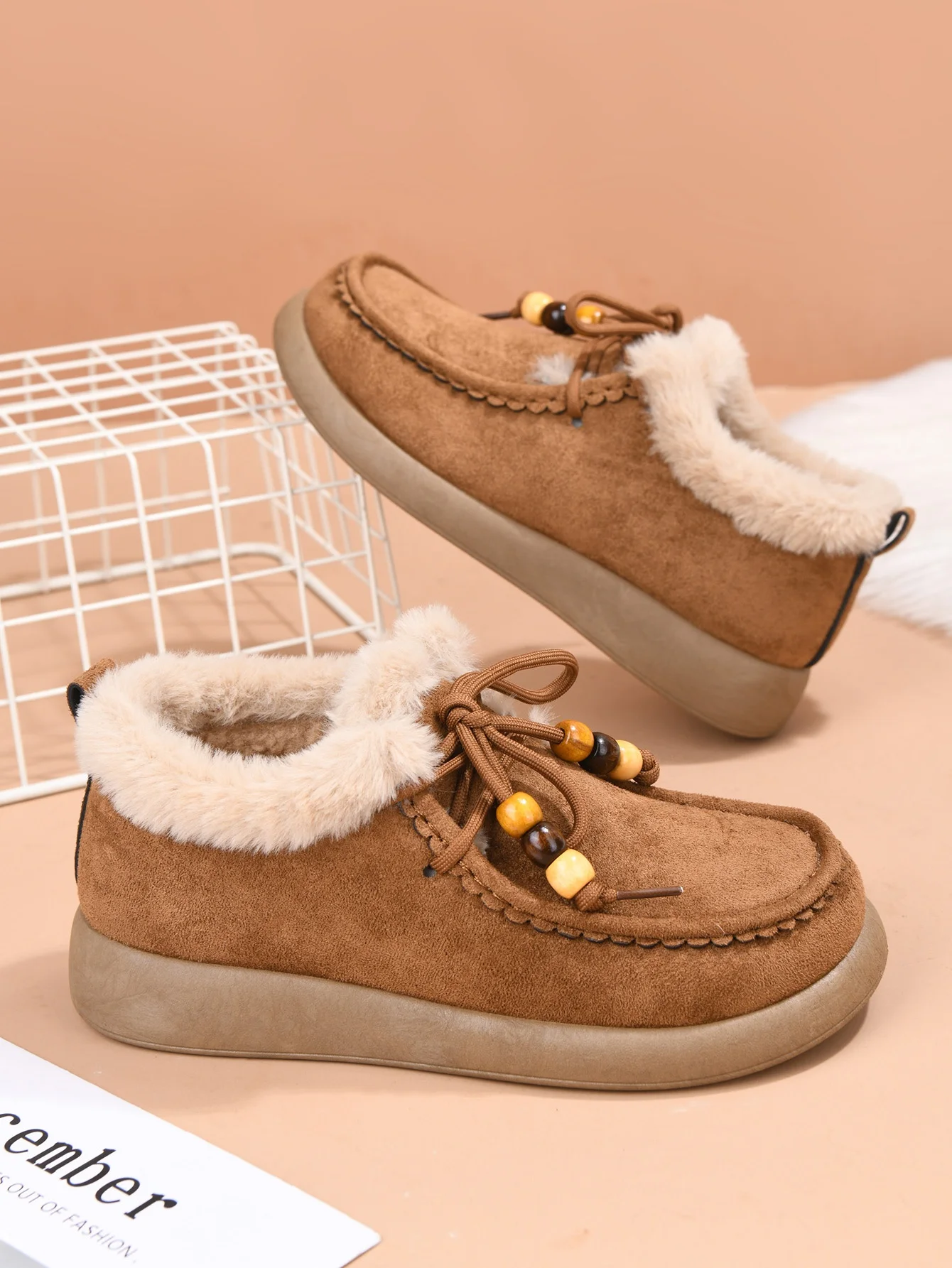 

Women's Winter Thickened Fleece Lined Booties Mom Shoes Short Snow Boots Anti-slip Rubber Sole Warm Cotton Shoes for Cold Wea...