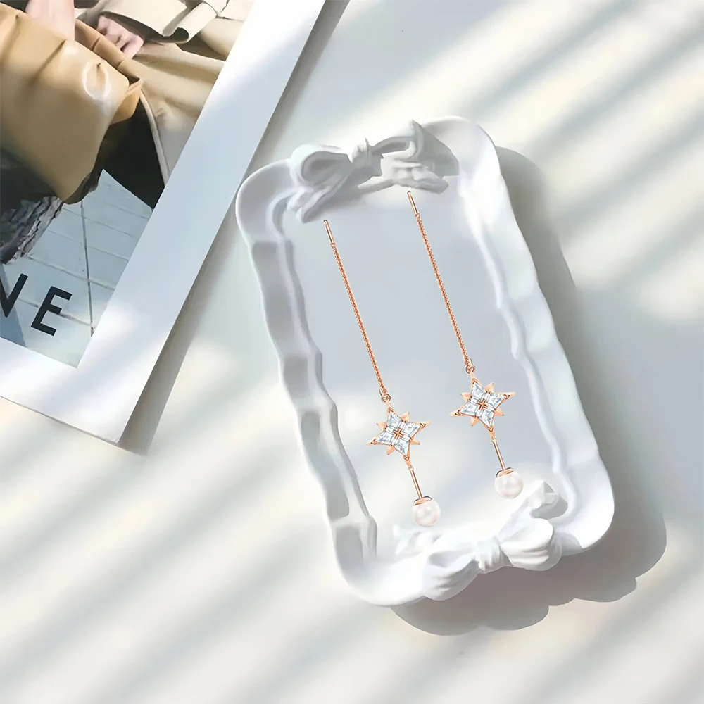 

2025 Hot Selling Brand Women's Earrings Fashionable, Simple, Luxurious Jewelry Suitable for Gifting To Friends