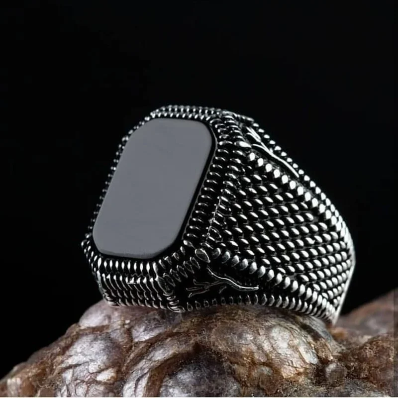 Euro-american Black Square Onyx Rings for Men Fashion Ring Natural Vintage Gem Engagement Ring Punk Bike Party Wedding Ring