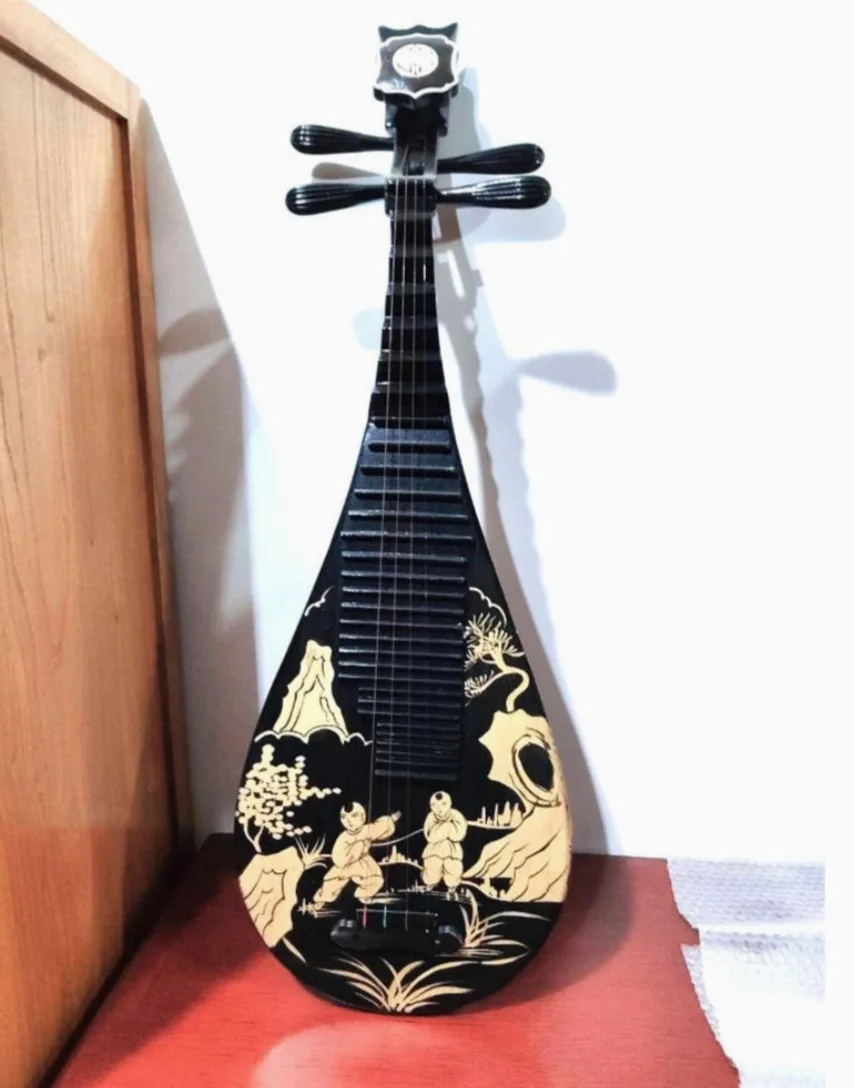 Pipa Handmade Painting black Can be played and decorated homes Chinese string instruments