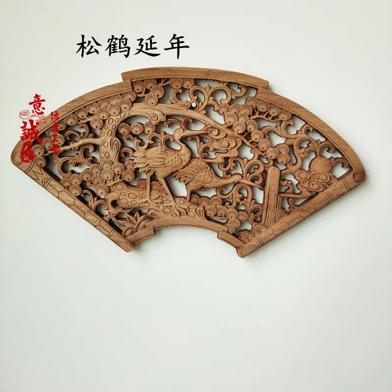 中国で購入　木彫　彫刻 伝統的な中国の木彫り壁掛け樟脳木製3D精巧な龍鳳花彫刻工芸品家の装飾