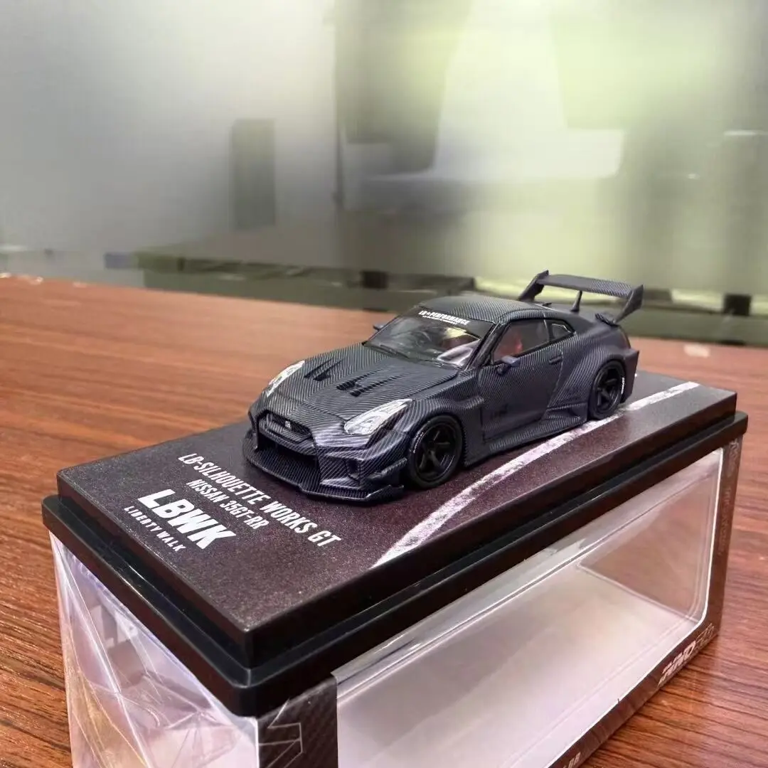 INNO64 รุ่น 1:64 NISSAN GT-R (R35)LBWK SUPER SILHOUETTE 35GTRR IN64-LBWKR35-FC รถโลหะผสม diecast รุ่น