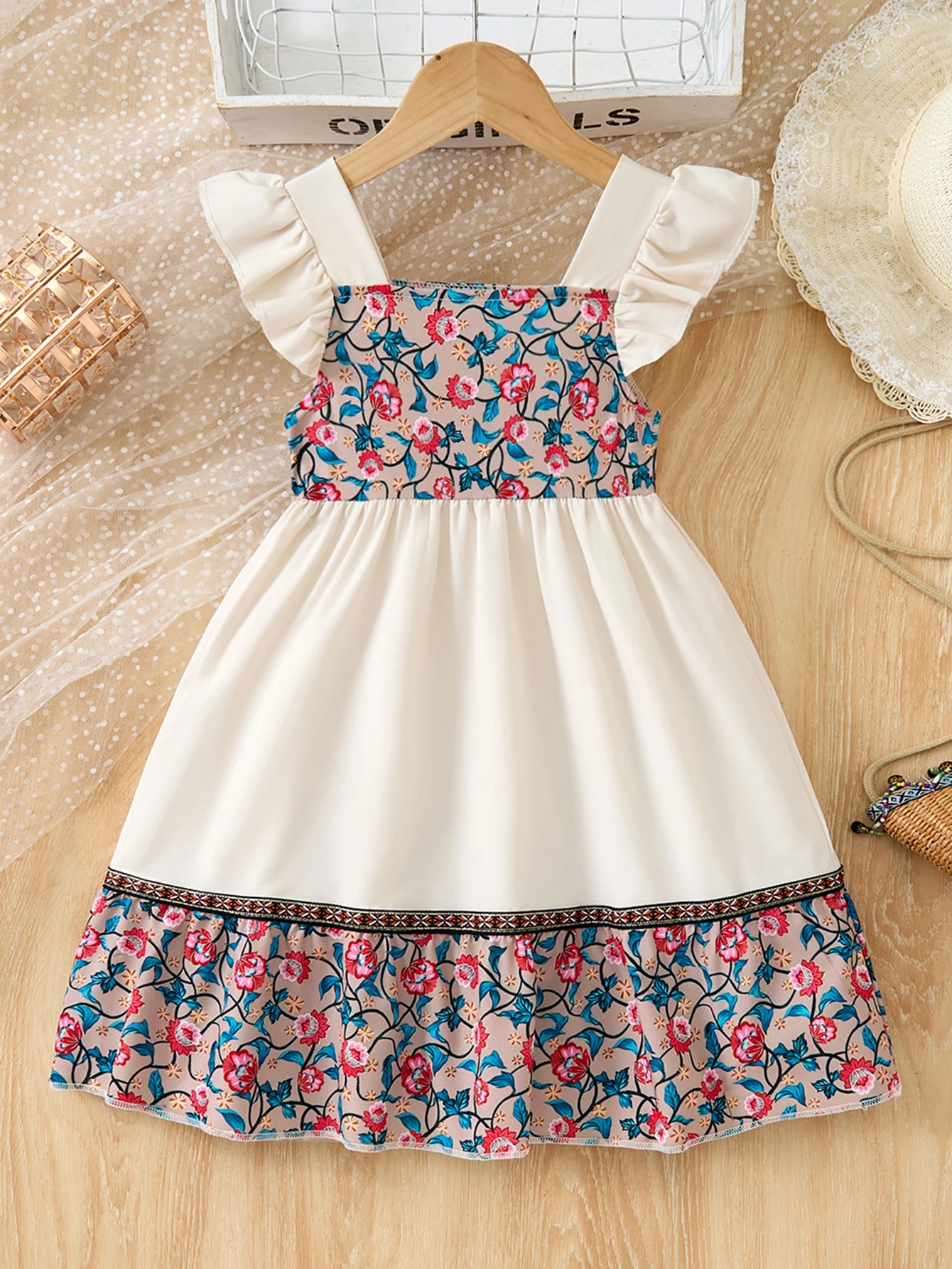 Mädchenkleid mit Blumenspitze und Trägern – Blumenmädchen-Hochzeitskleid und sommerliches Freizeitkleid für Kinder im Alter von 3–7 Jahren. Sommerkleid