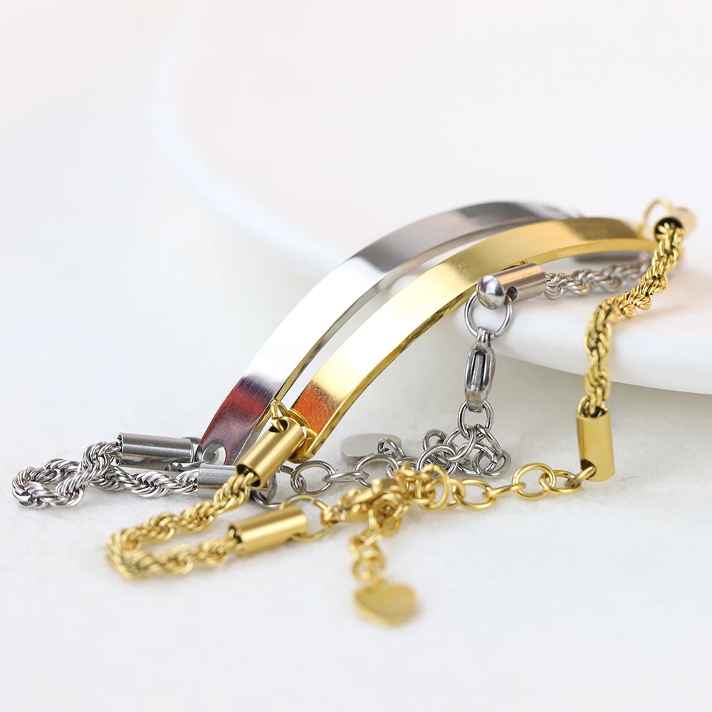 VQYSKO Ein Paar minimalistische, trendige 5-mm-Edelstahl-Armbänder mit gebogenen Platten