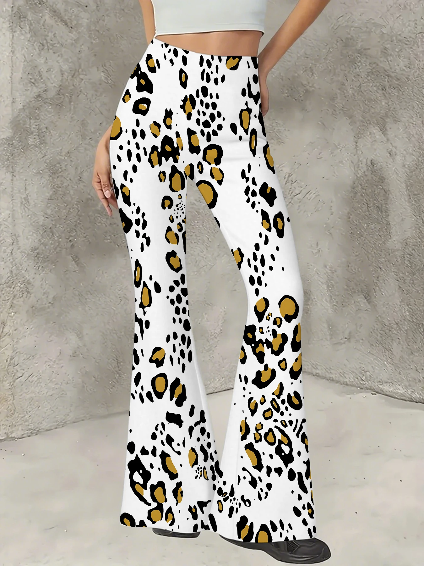 

Y2K Graphic Print Flare Pants Women High Waist Knit Bell Bottom Trousers