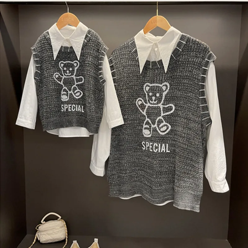 2022 Mommy Daughter Son Matching Sweaters Fashion Mother And Baby Girl Boy Knitted Sleeveless Tops Women Knit Vest Baby Knitwear