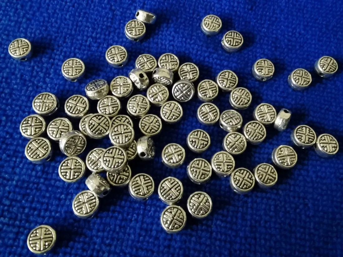 450pcs Tibetan silver metal crafted round spacer beads A729