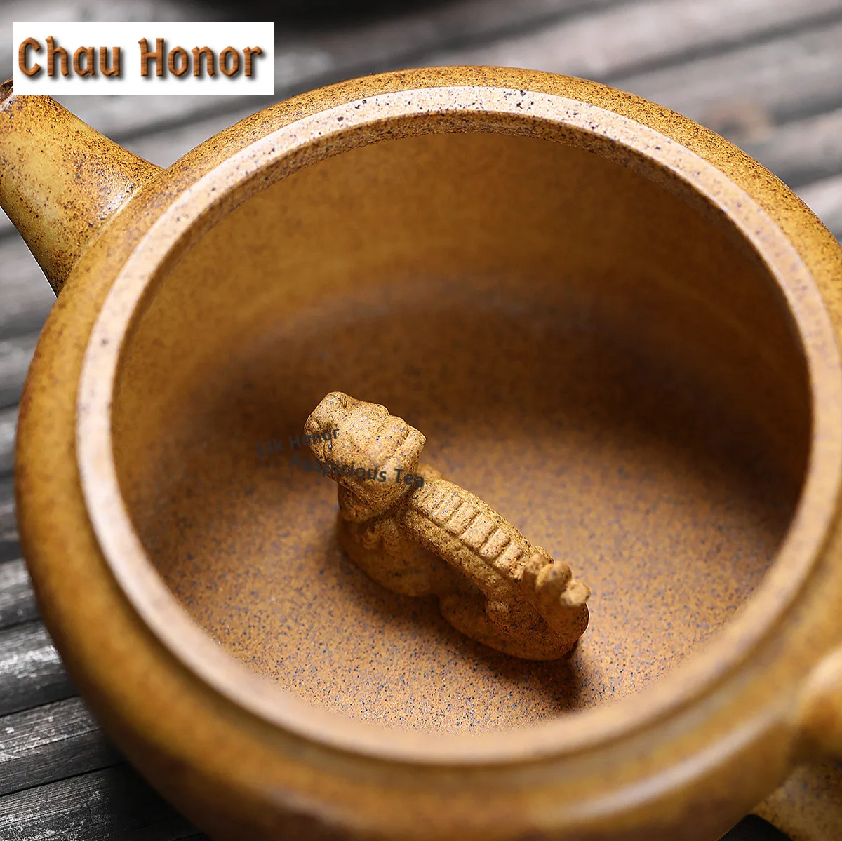 270ml Yixing Purple Clay Teapots Handmade Loong Tiger Pot Raw Ore Dragon Bone Gold Sand Mud Tea Making Kettle Zisha Tea Set