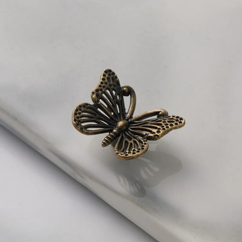 Elegant Bronze 1Pcs Butterfly Drawer Pulls - Decorative Cabinet Handles with Intricate Design - Multi-Component Bundle