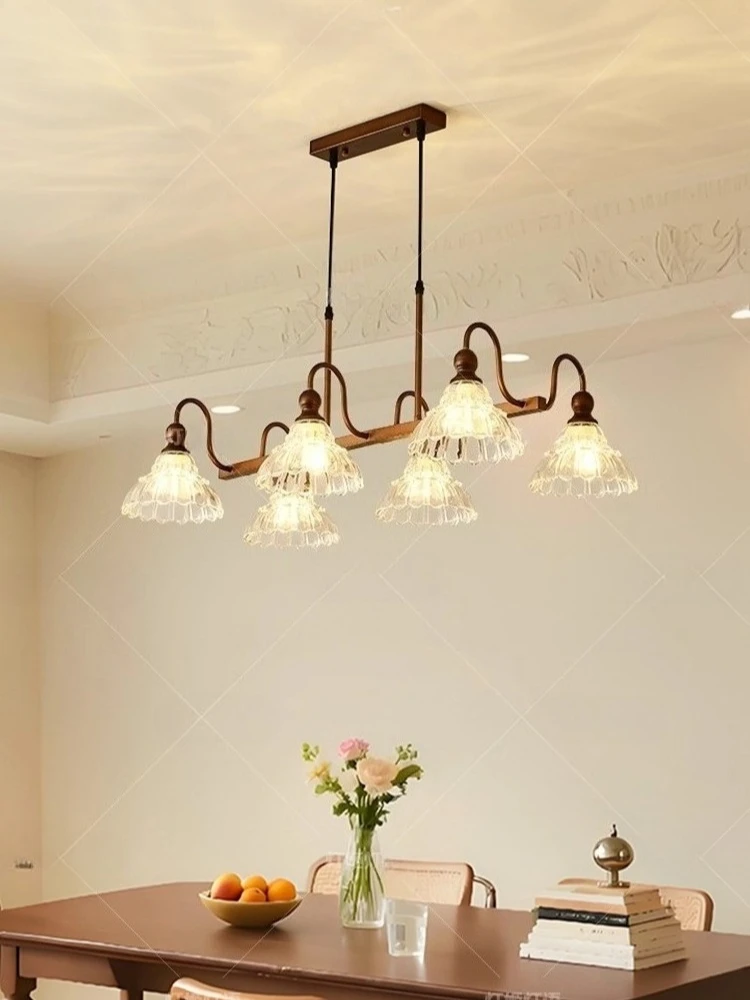 

French medieval style restaurant chandelier, American retro high-end feeling living room bar counter dining table hanging lamp