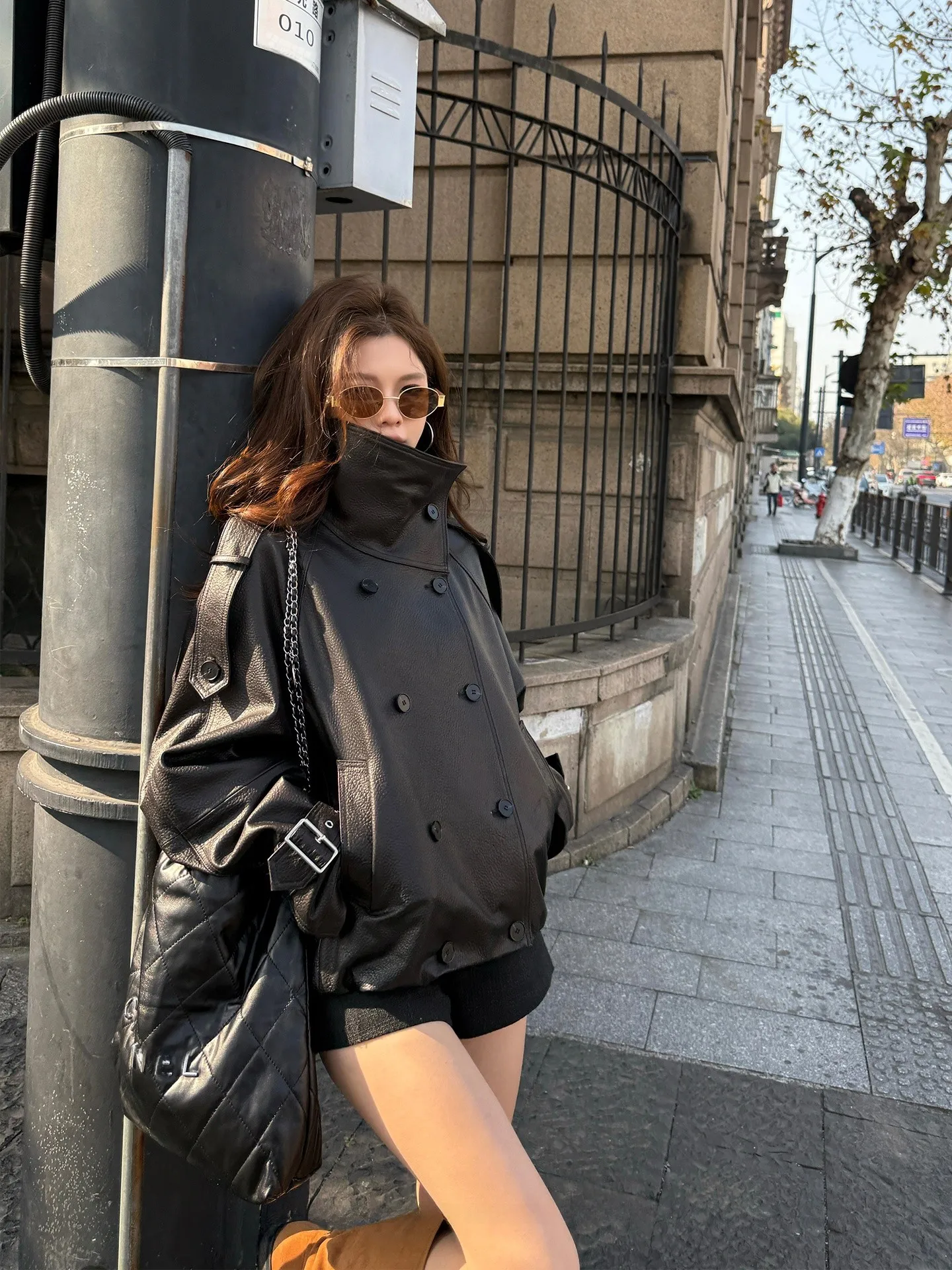 

Vintage American Functional Sle eep Leather Jaet Women's Harbin Loose Motorcycle Jaet Trendy Long Sve Double Button