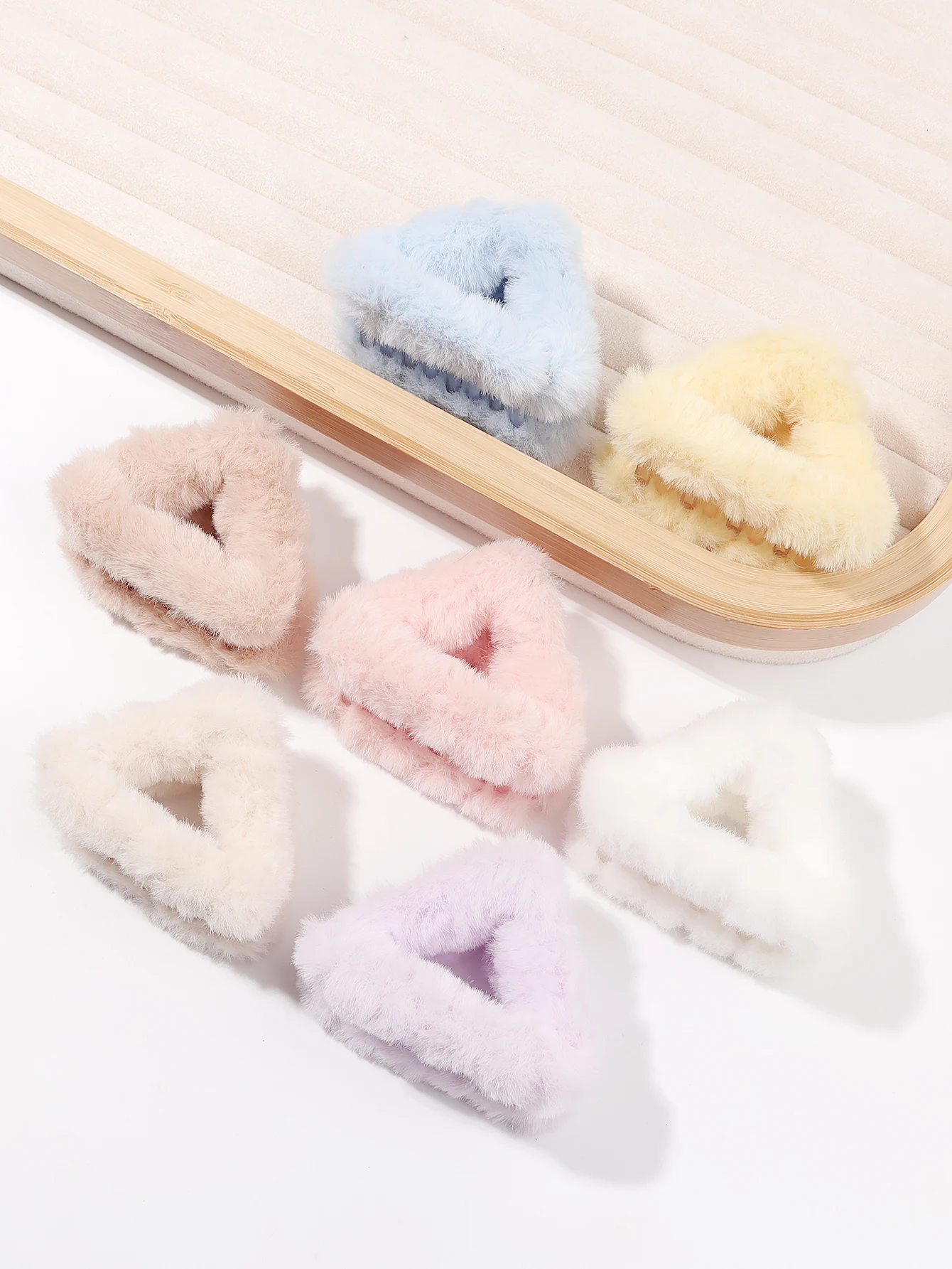 2pcs Furry triangle hairpins candy color cat ears scratch clips girly autumn winter bangs small hairpins sweet hair accessorie