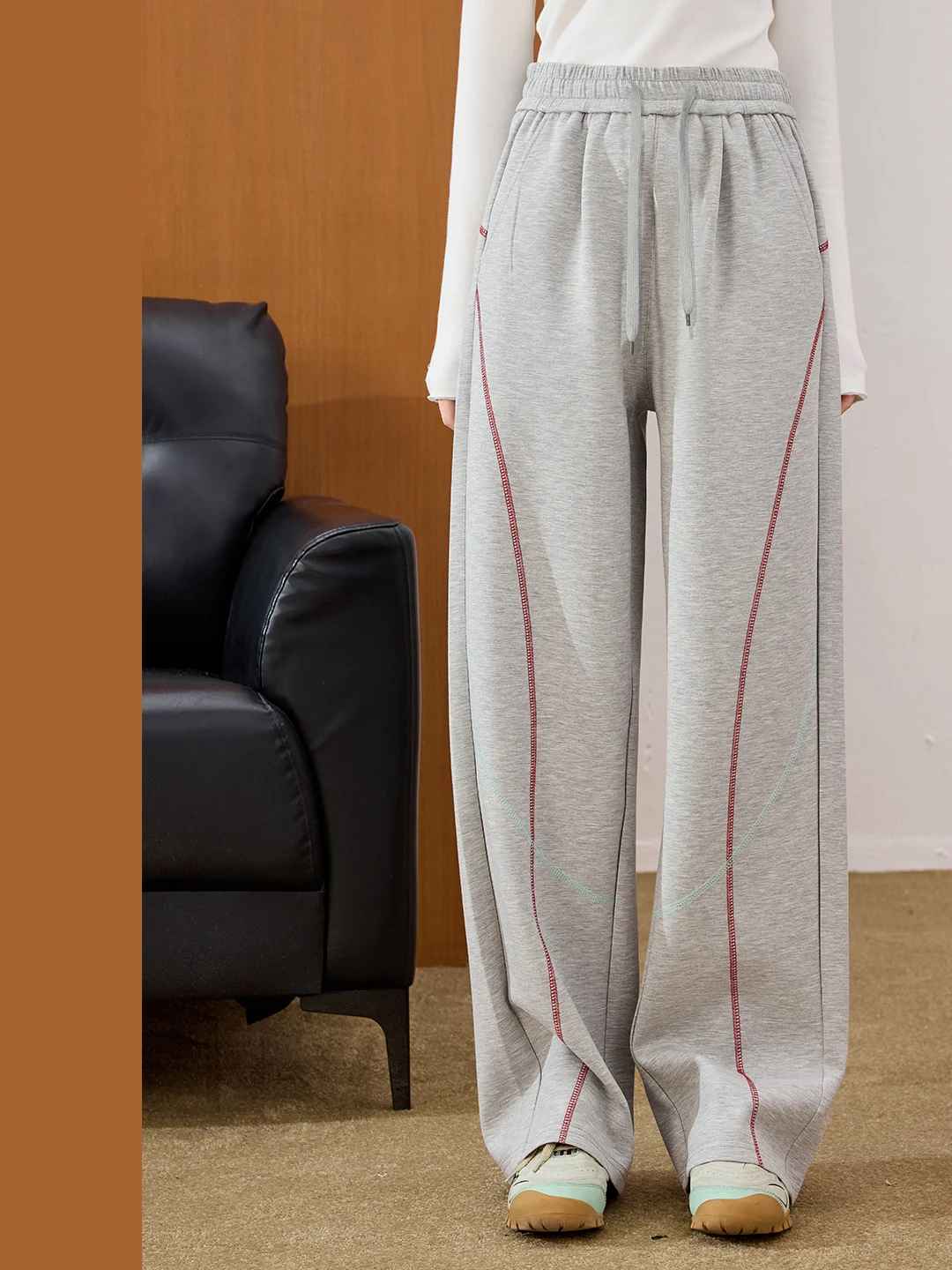 Coolhut Women's Grey Side Stripe Sports Casual Pants Loose Wide Leg Long Trousers Comfortable Loose Feeling Bend Knife Pants