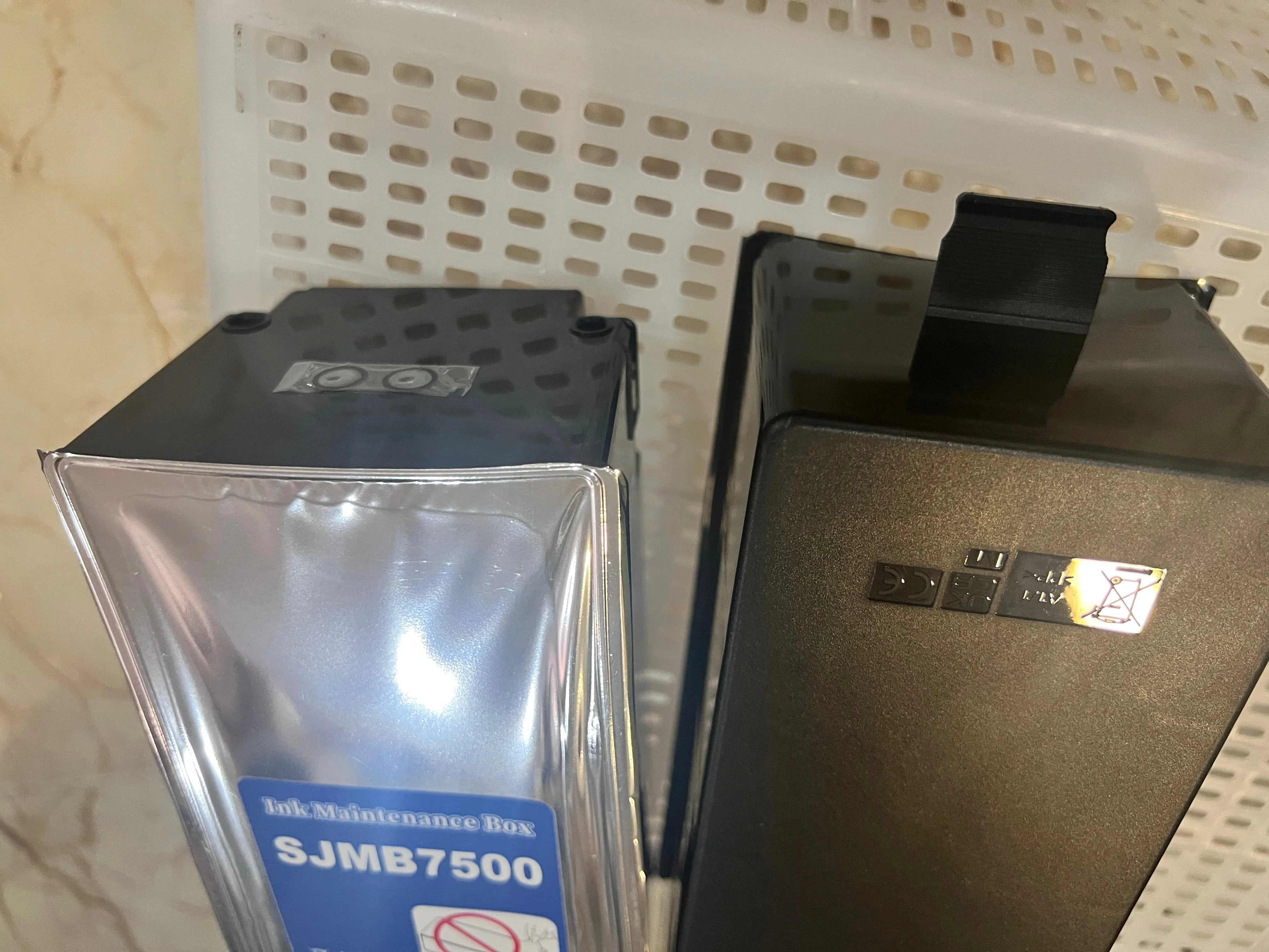 SJMB7500 C33S020596 Maintenance Box for EPSON TM C7500 C7510 C7520 C7500G C7510G C7520G