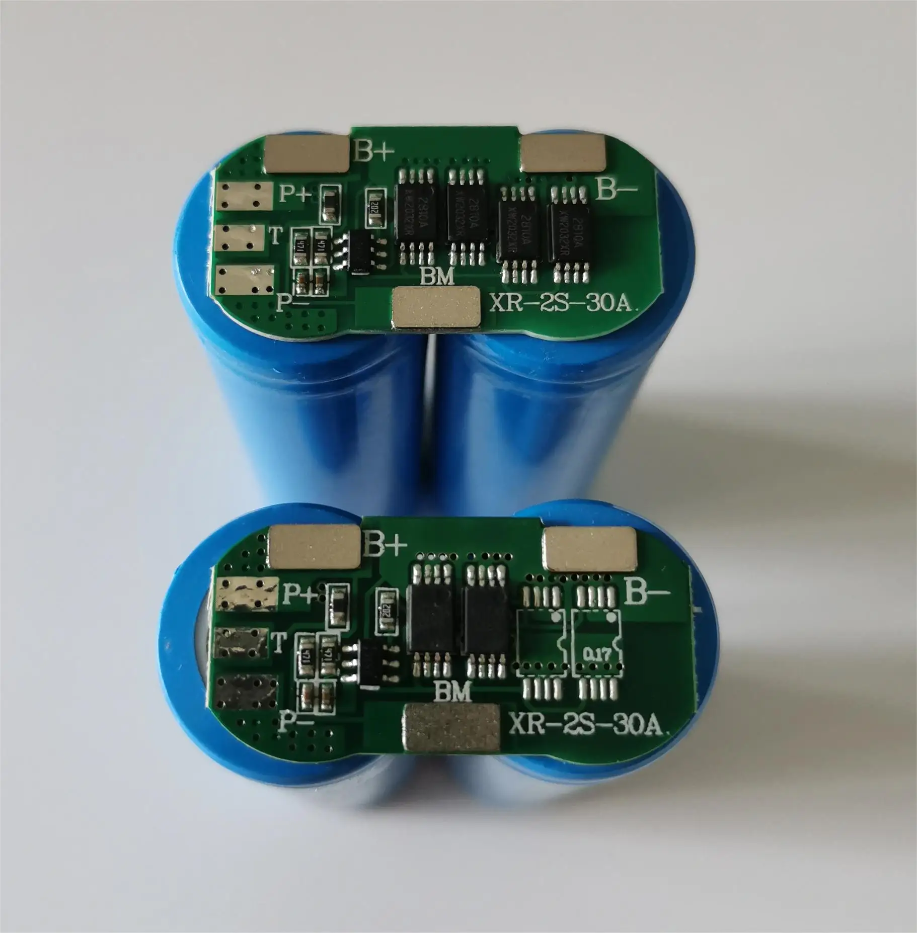 DALY LiFePO4 BMS バランス 12V 24V 36V 48V 60V 72V 15A 20A 30A 40A