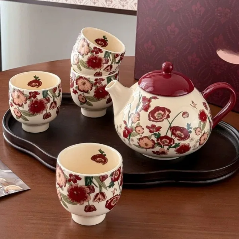 Medieval New Year's red cup set gift box housewarming living room tea set wedding gift 2026 new