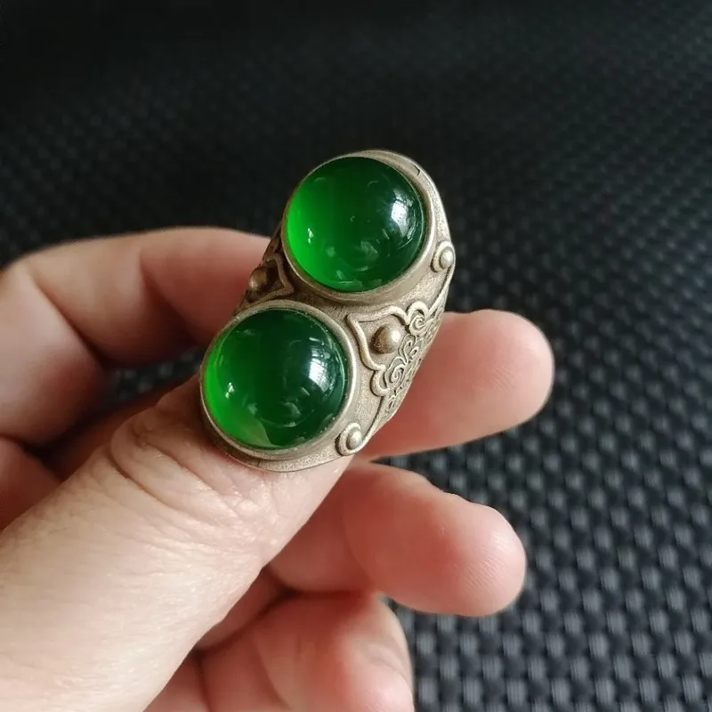 Antique Vintage Inlaid With Green Chalcedony And Agate, Miao Silver Adjustable Ring