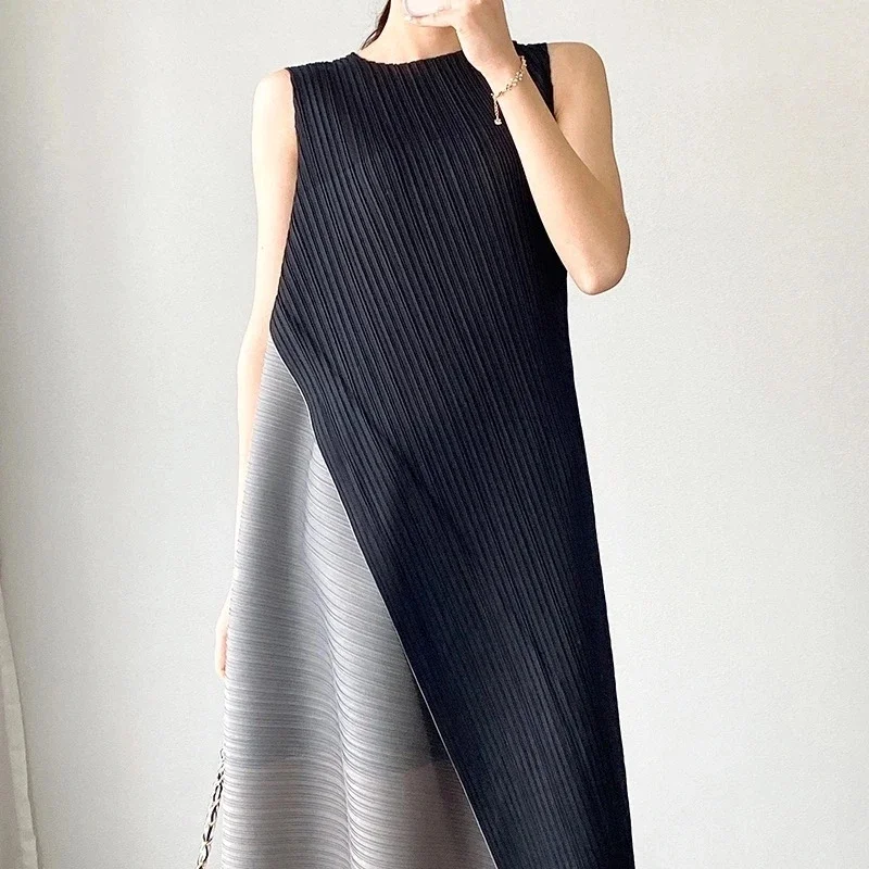 Miyake Pleated Dress Mid-length Fake Two-way Stitching Design Casual Loose Self-Cultivation Skirt Black and Gray 2021 Summer New