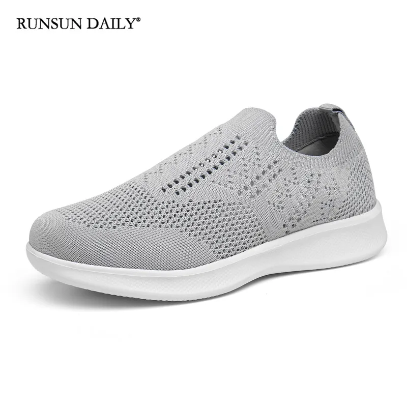 Summer Women Walking Shoes Slip-On Lightweight Breathable Sneakers Lovers Flywire Mesh Sport Shoes