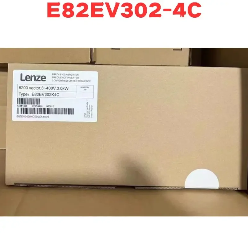 

New Original E82EV302-4C E82EV302 4C Inverter