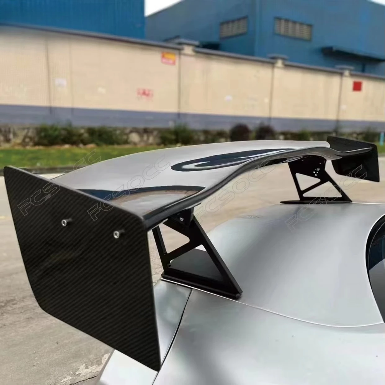 APR Style Carbon Fiber Rear Wing Spoiler New Condition Auto Parts for 2008-2020 for  GTR R35 Bumper Type